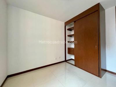 Apartamento de 3 alcobas en arriendo en Otra Parte, Envigado, 88 m² · foto 12 de 20