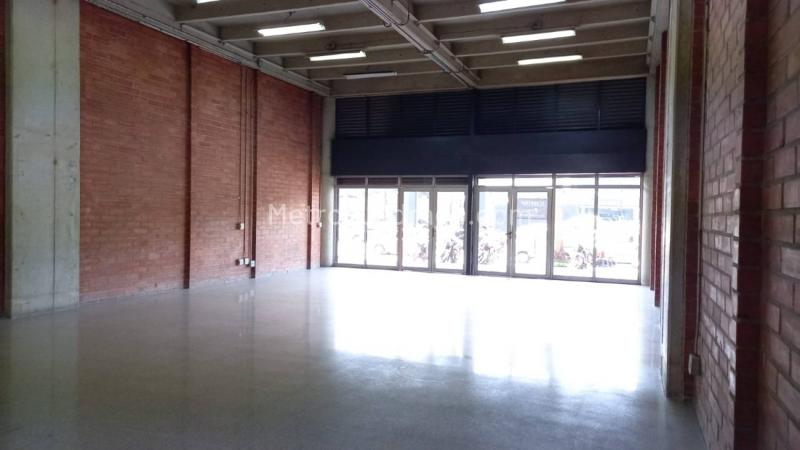 Local Comercial en Arriendo, Guayabal, Medellín - Vista 4