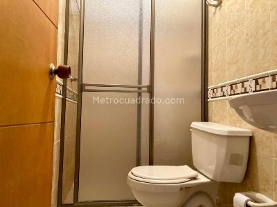 Apartamento en venta en Pilsen, Itagüí · foto 6 de 20