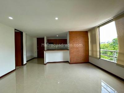 Apartamento de 2 alcobas en arriendo en Patio Bonito, Medellín, 60 m² · foto 8 de 20
