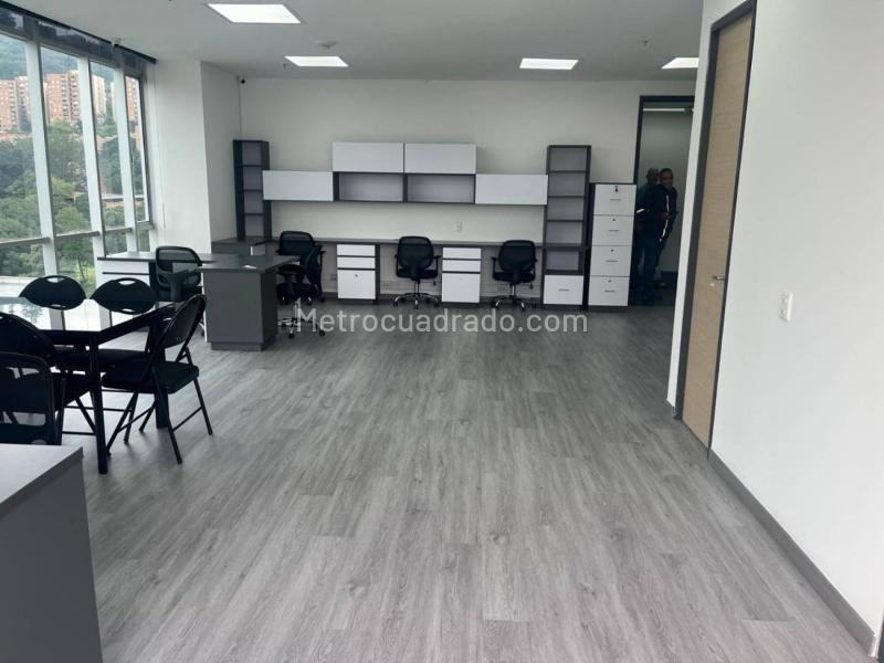 Oficina en Arriendo, Poblado, Medellín - Mehr