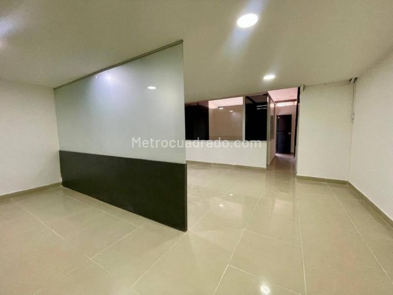 Oficina en Arriendo, San Diego, Medellín - Más