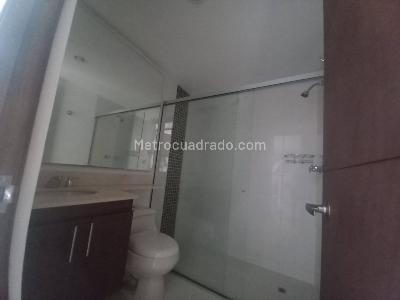 Apartamento en venta en Loma Del Chocho, Envigado · foto 18 de 20