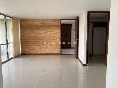 Apartamento en venta en Loma Del Chocho, Envigado · foto 19 de 20