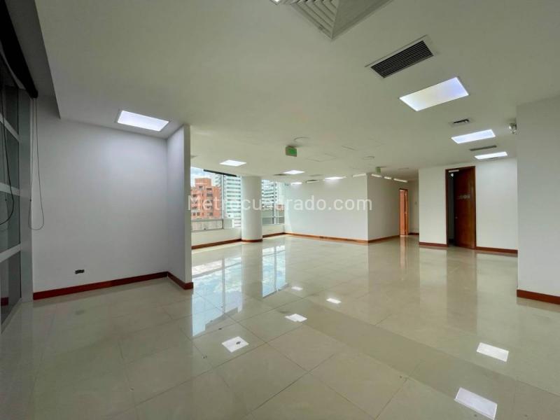 Oficina en Arriendo, Poblado, Medellín - Vista 4