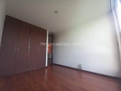 Apartamento en venta en Loma Del Chocho, Envigado · foto 16 de 20