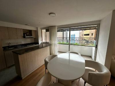 Apartamento de 2 alcobas en venta en Calasanz, Medellín, 72 m² · foto 4 de 20