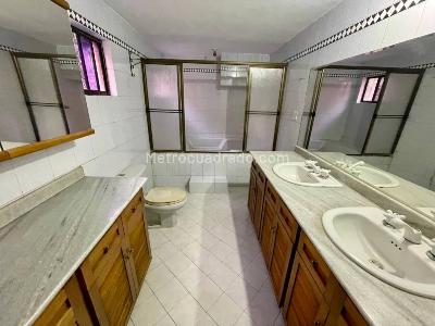 Casa en venta en Loma De Las Brujas, Envigado · foto 17 de 20