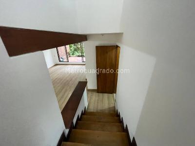 Casa en venta en Loma De Las Brujas, Envigado · foto 4 de 20