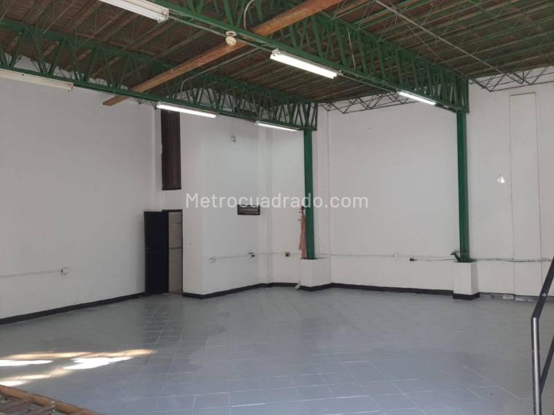 Bodega en Arriendo, Perpetuo Socorro, Medellín - Vista 2