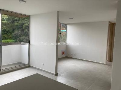 Apartamento de 2 alcobas en arriendo en Maria Auxiliadora, Sabaneta, 60 m² · foto 3 de 20