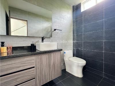 Casa de 5 alcobas en venta en Rozo, Palmira, 700 m² · foto 10 de 20