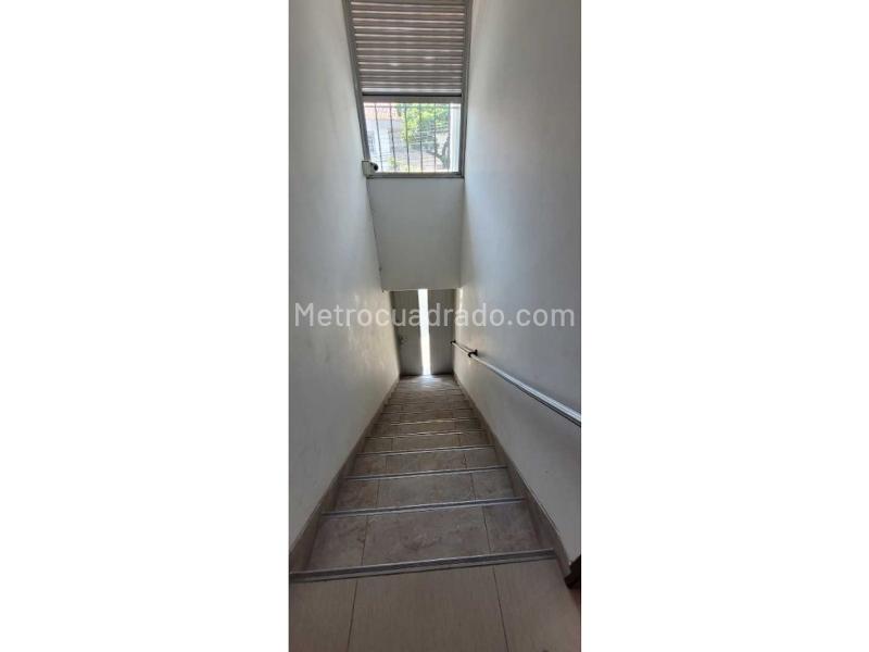 Edificio de Oficinas en Venta, La Flora, Cali - Más