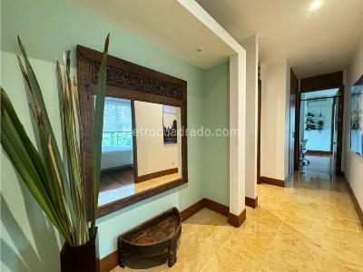 Apartamento de 3 alcobas en venta en Normandia, Cali, 256 m² · foto 19 de 20
