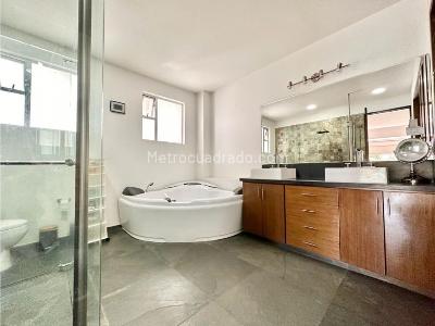 Casa de 4 alcobas en venta en Cristales, Cali, 475 m² · foto 12 de 20