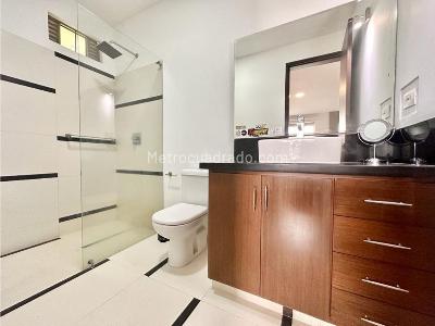 Casa de 4 alcobas en venta en Cristales, Cali, 475 m² · foto 17 de 20