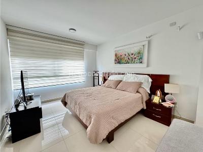 Apartamento de 3 alcobas en venta en Menga, Cali, 175 m² · foto 7 de 20
