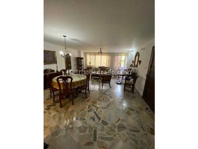 Apartamento en venta en Prados Del Norte, Cali · foto 6 de 10