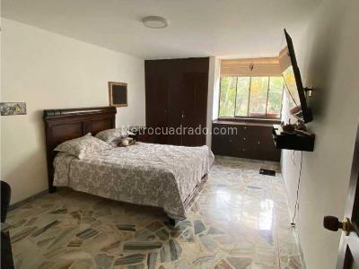 Apartamento en venta en Prados Del Norte, Cali · foto 8 de 10