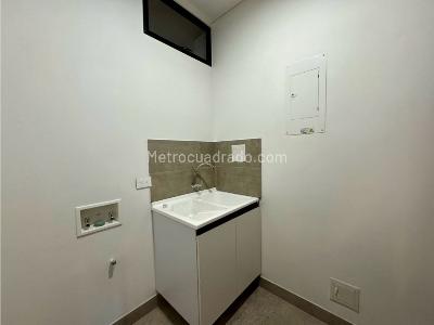 Apartamento de 3 alcobas en venta en Bellavista, Cali, 250 m² · foto 3 de 20