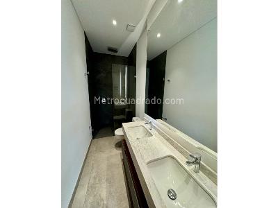 Apartamento de 3 alcobas en venta en Bellavista, Cali, 250 m² · foto 18 de 20