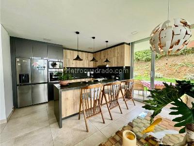 Casa de 4 alcobas en venta en Pance, Cali, 424 m² · foto 2 de 20