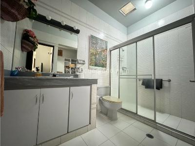 Casa de 4 alcobas en venta en Santa Rita, Cali, 510 m² · foto 15 de 20