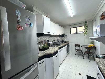 Apartamento de 3 alcobas en venta en San Vicente, Cali, 120 m² · foto 8 de 15