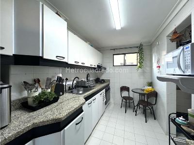 Apartamento de 3 alcobas en venta en San Vicente, Cali, 120 m² · foto 10 de 15