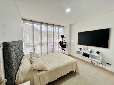 Apartamento de 3 alcobas en venta en Cristales, Cali, 107 m² · foto 19 de 20