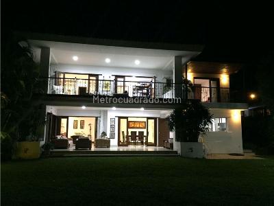 Casa de 4 alcobas en venta en Pance, Cali, 375 m² · foto 3 de 20