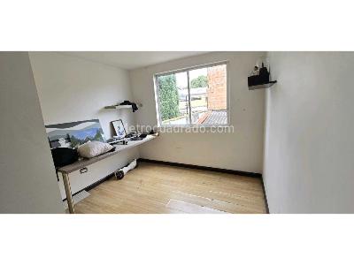 Casa de 4 alcobas en venta en La Flora, Cali, 450 m² · foto 14 de 20