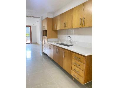 Casa de 4 alcobas en venta en La Flora, Cali, 400 m² · foto 11 de 20