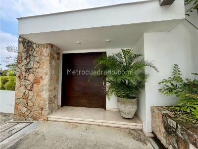 Casa de 4 alcobas en venta en Cristales, Cali, 487 m² · foto 4 de 20