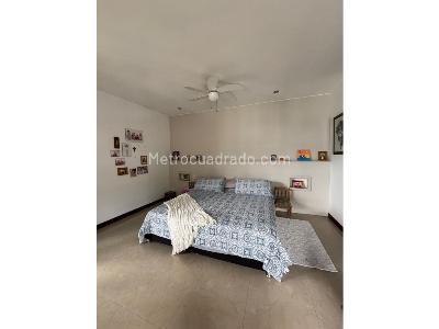 Apartamento de 2 alcobas en venta en Santa Teresita, Cali, 150 m² · foto 4 de 10