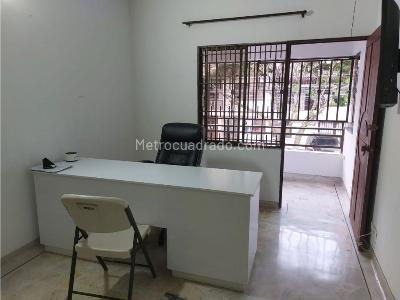 Casa de 3 alcobas en venta en La Flora, Cali, 260 m² · foto 2 de 20
