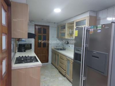 Casa de 3 alcobas en venta en La Flora, Cali, 260 m² · foto 8 de 20