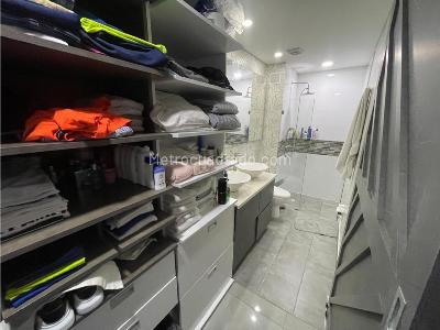 Apartamento de 3 alcobas en venta en Menga, Cali, 167 m² · foto 11 de 20