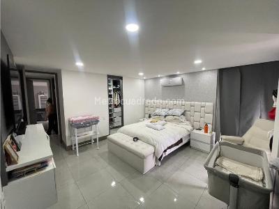 Apartamento de 3 alcobas en venta en Menga, Cali, 167 m² · foto 17 de 20
