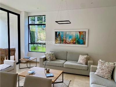 Casa de 3 alcobas en venta en Aguacatal, Cali, 270 m² · foto 5 de 9