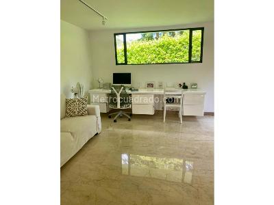 Casa de 3 alcobas en venta en Aguacatal, Cali, 270 m² · foto 6 de 9