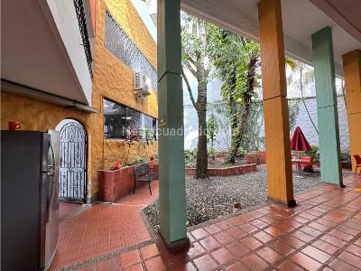 Casa de 5 alcobas en venta en San Fernando, Cali, 1100 m² · foto 10 de 20