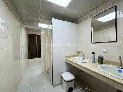 Casa de 5 alcobas en venta en San Fernando, Cali, 1100 m² · foto 16 de 20