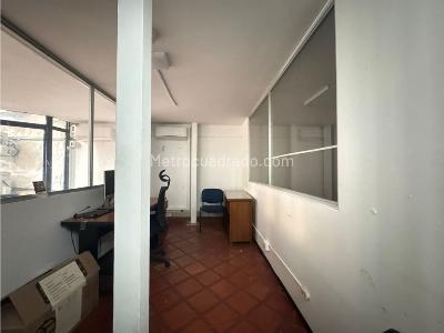 Casa de 5 alcobas en venta en San Fernando, Cali, 1100 m² · foto 18 de 20
