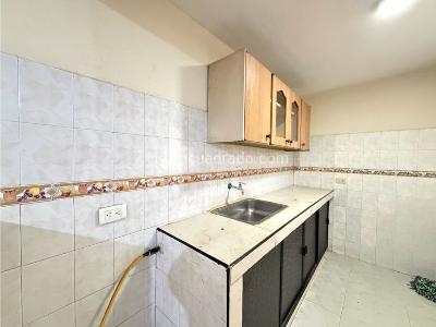 Casa de 4 alcobas en venta en Siete De Agosto, Cali, 162 m² · foto 11 de 17
