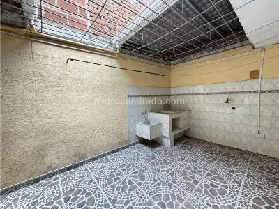 Casa de 4 alcobas en venta en Siete De Agosto, Cali, 162 m² · foto 3 de 17