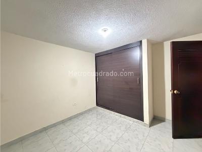 Casa de 4 alcobas en venta en Siete De Agosto, Cali, 162 m² · foto 8 de 17