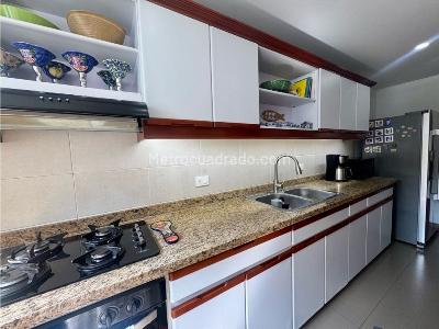Apartamento de 3 alcobas en venta en Cristales, Cali, 259 m² · foto 11 de 20