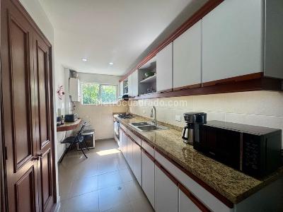 Apartamento de 3 alcobas en venta en Cristales, Cali, 259 m² · foto 12 de 20