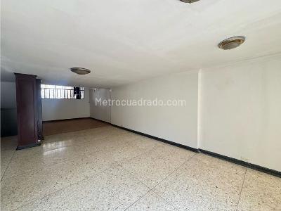 Casa de 3 alcobas en venta en La Arboleda, Cali, 420 m² · foto 6 de 18